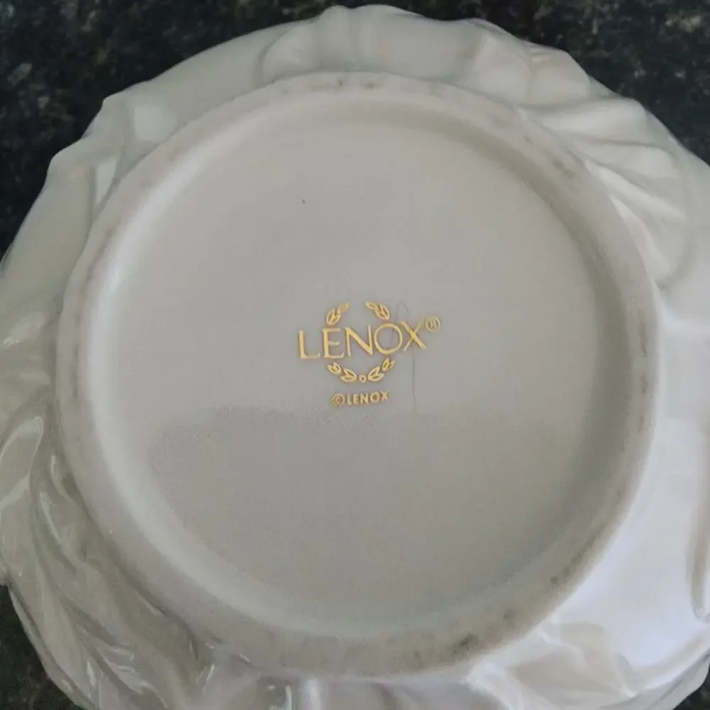 Lenox Tulip Treat Bowl Gold Trip Excellent Condition